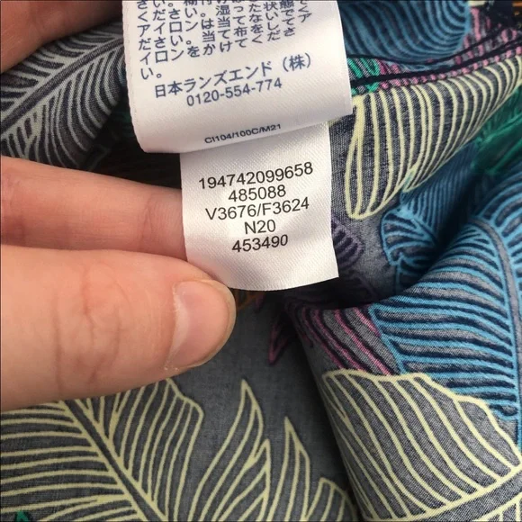 Lands End Deep Sea Navy Palm No Iron Top - Picture 12 of 12